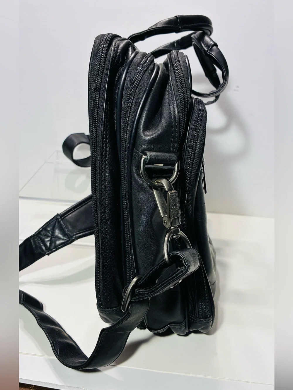 Y2K VTG Kenneth Cole New York Expandable Leather Laptop Briefcase Bag Black